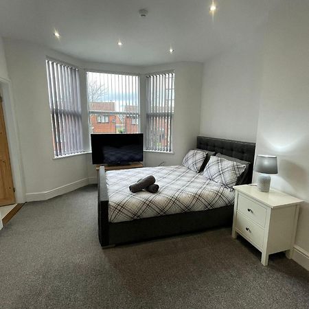 Rock Lane Rooms Birkenhead Buitenkant foto