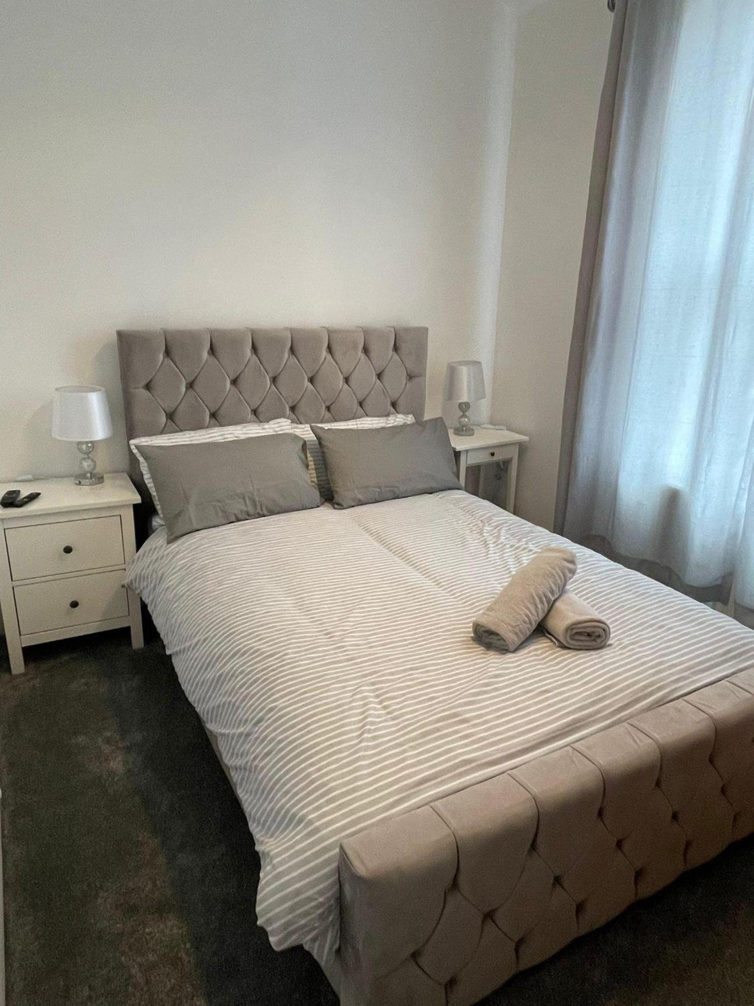 Rock Lane Rooms Birkenhead Buitenkant foto