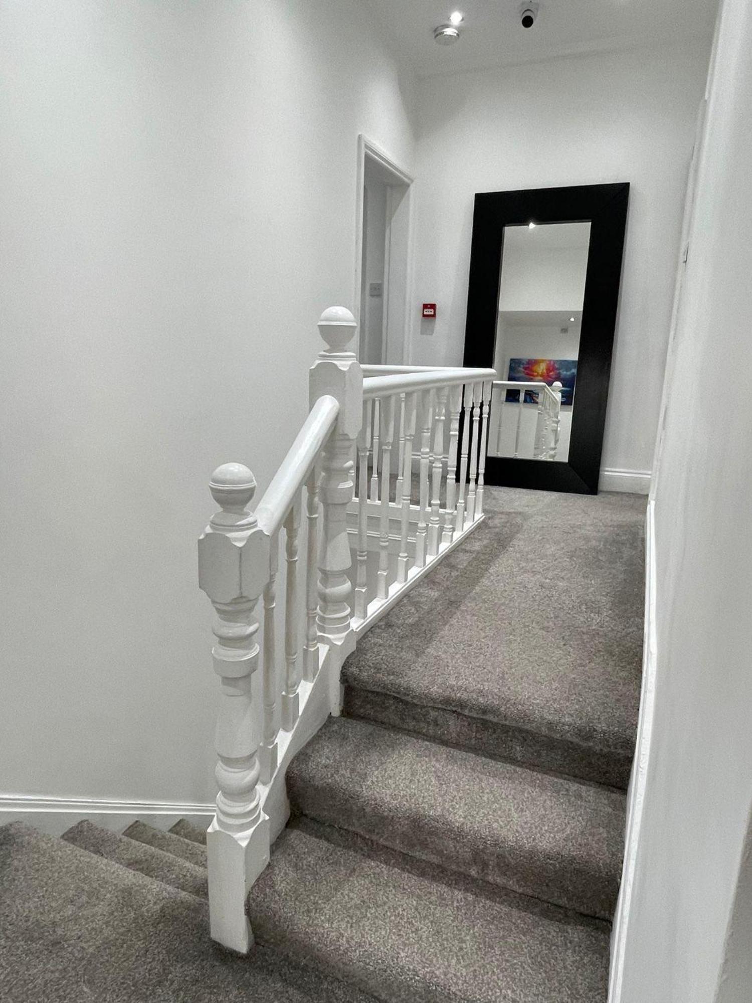 Rock Lane Rooms Birkenhead Buitenkant foto