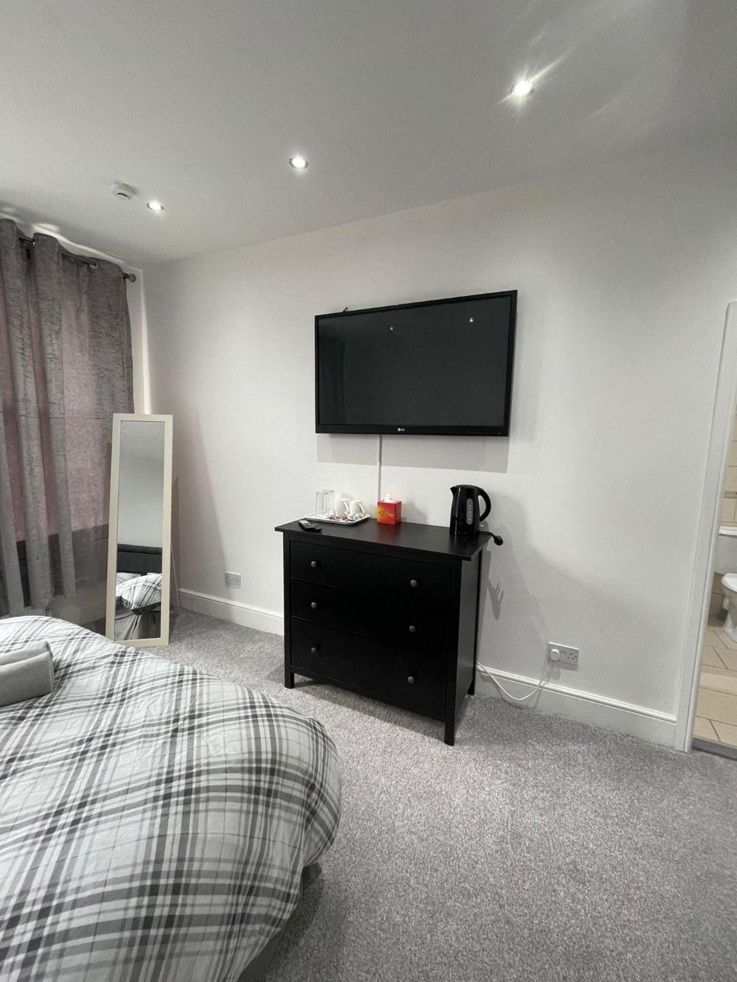 Rock Lane Rooms Birkenhead Buitenkant foto